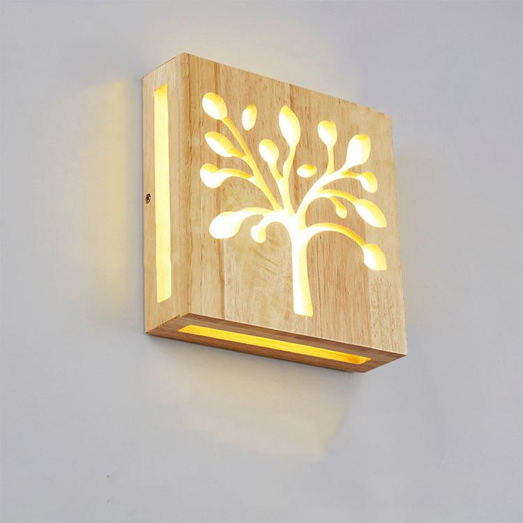 EcoLicht - Moderne LED Wandlamp van Massief Hout met Boom- en Geweimotief | Natuur-Inspired Design