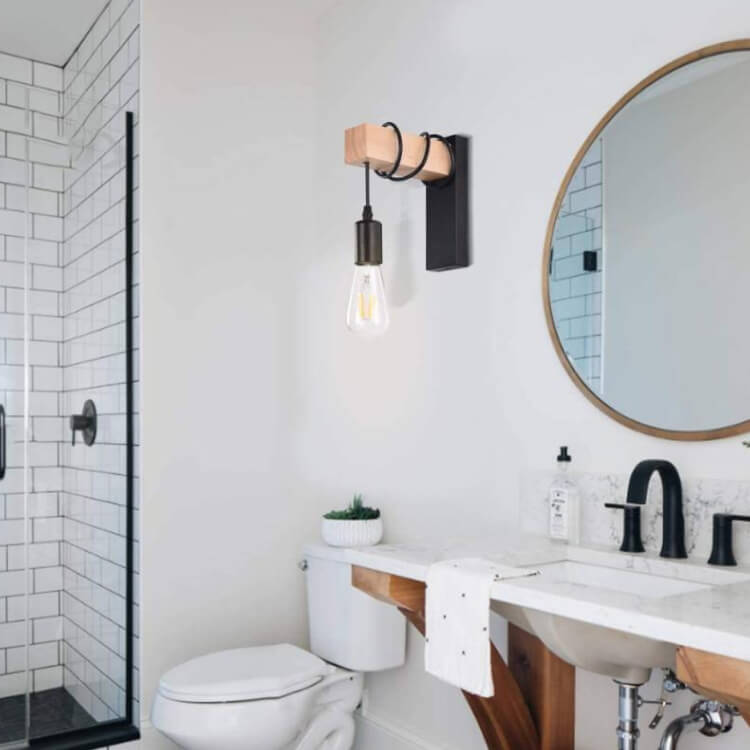 LumiGlobe - Wandlamp met Kunststof Lampenkap en Houten Arm