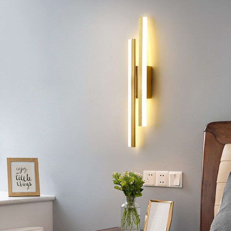 LinearGlow - Moderne LED Wandlamp met Lange Lichtstrepen | Stijlvolle Verlichting voor Woonkamer en Hal