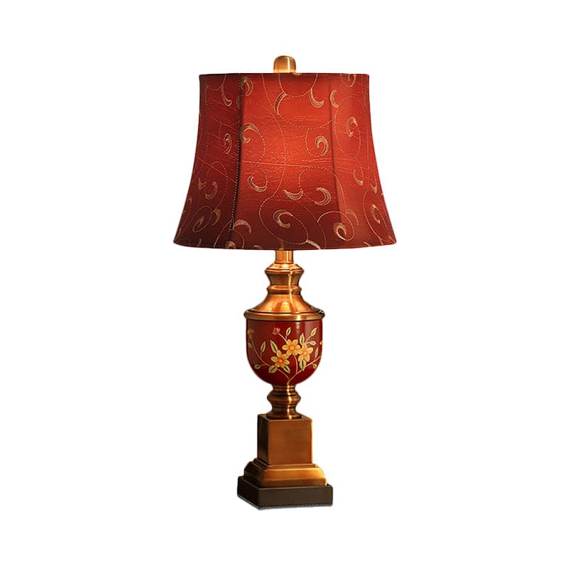 ImperialLuxe - Elegante Rode Tafellamp in Keizerlijke Stijl voor Luxe Verlichting
