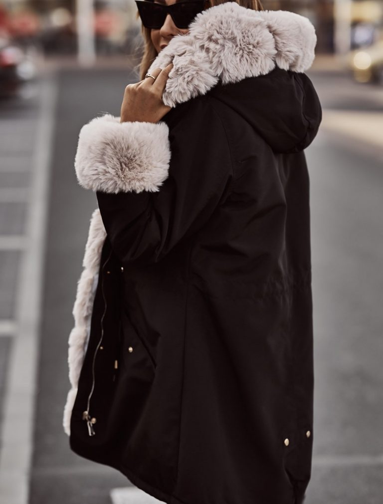 Isabelle - Mantel met Bontkraag, Capuchon en Rits | Warme Damesjas voor Winterdagen