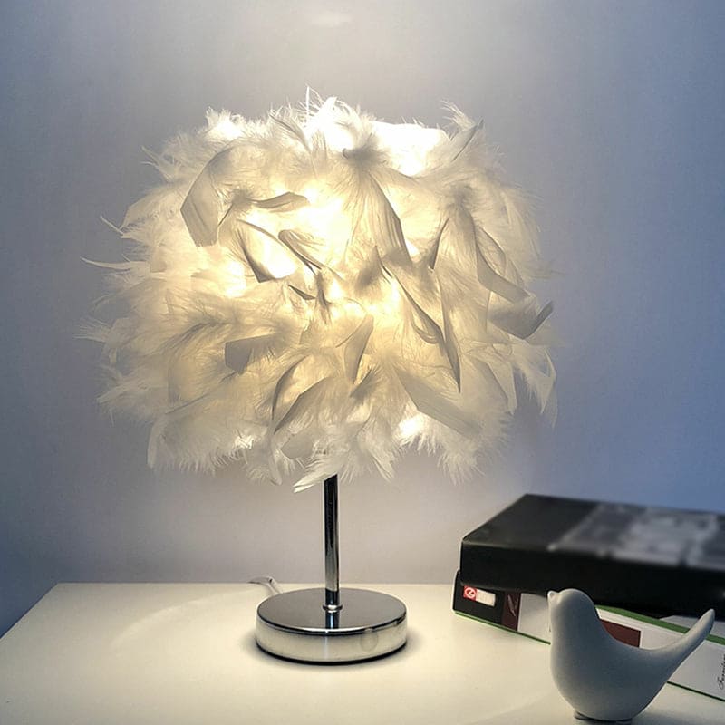 FeatherLux - Veren Bolvormige Tafellamp | Stijlvolle Verlichting voor Een Luxe Interieur