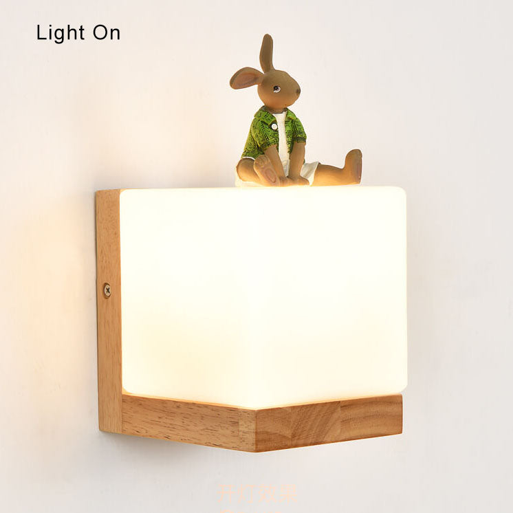 WoodLux - Moderne houten wandlamp met kubusvormige basis | Stijlvolle en duurzame verlichting