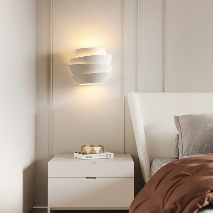 NordLume - Scandinavische IJzeren Wandlamp met Dubbele Lichtpunten