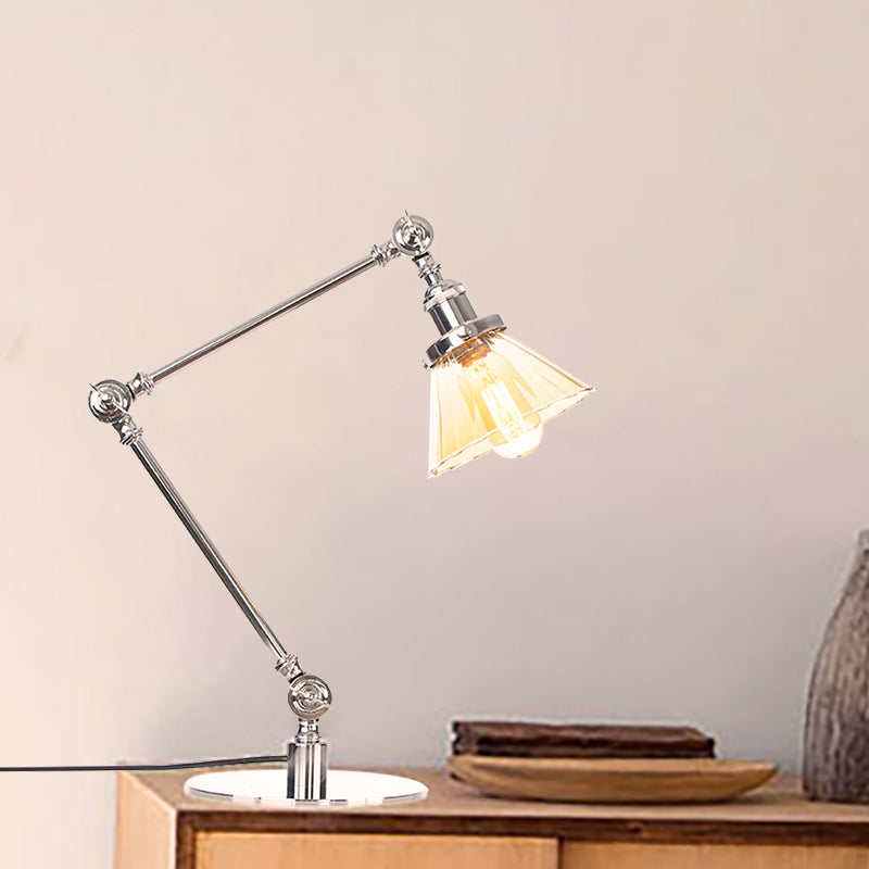 Kegele Tafellamp van Helder Glas | Elegante Verlichting voor Woonkamer en Slaapkamer