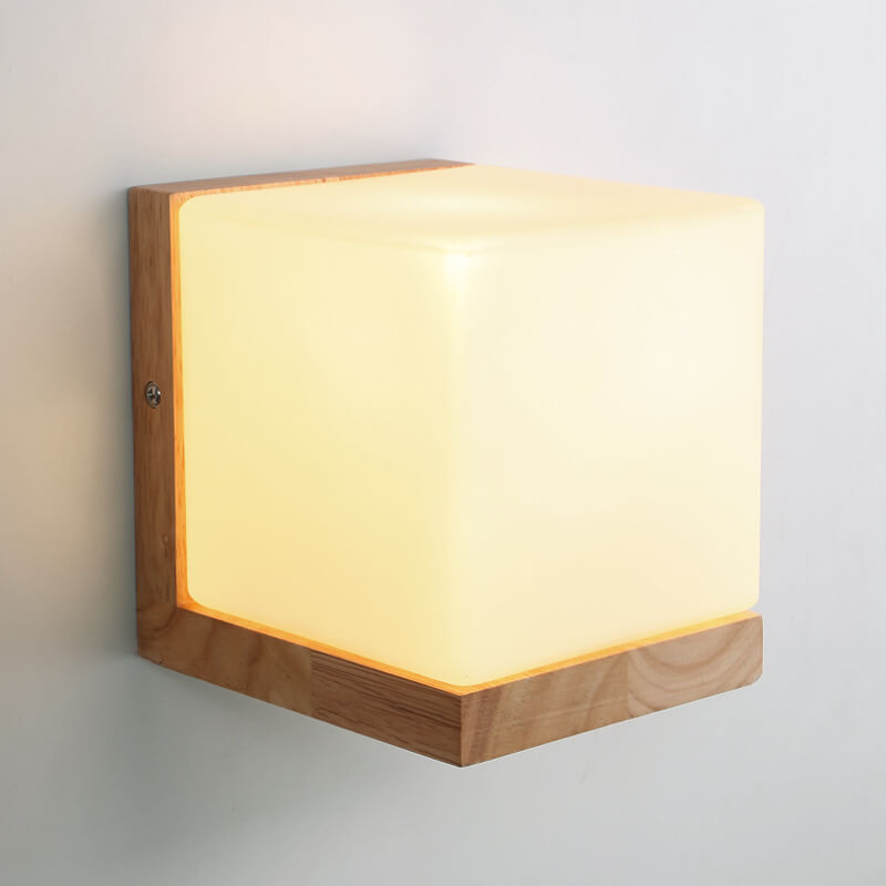 WoodLux - Moderne houten wandlamp met kubusvormige basis | Stijlvolle en duurzame verlichting