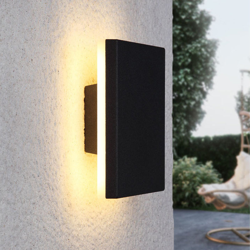 LumiOrr - Minimalistische LED Wandlamp Zwart Metaal voor Tuin en Hal