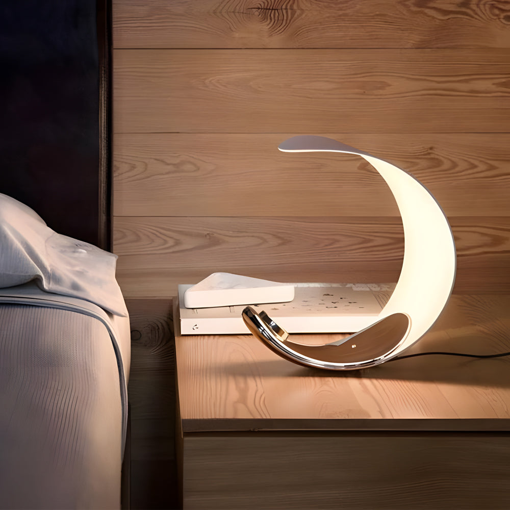 CurveMoon - Aluminium Gebogen Maanvormige LED Tafellamp met Touch Dimming | Moderne Sfeerverlichting voor Elk Interieur