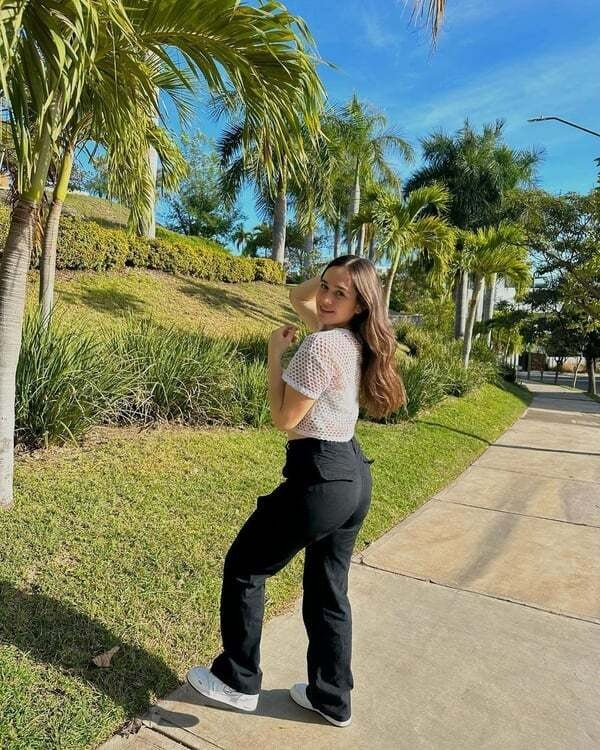 Isabelle's Verstelbare Cargo Broek | Comfortabele en Stijlvolle Damesbroek