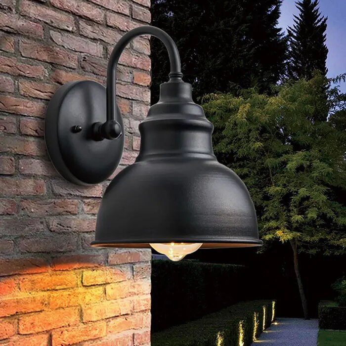 ClassicGlow - Stijlvolle Buitenwandlamp voor Elegante Verlichting