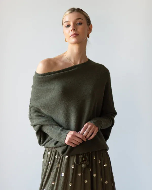 CloudDrape - Asymmetrische Dames Trui met Elegante Drapering
