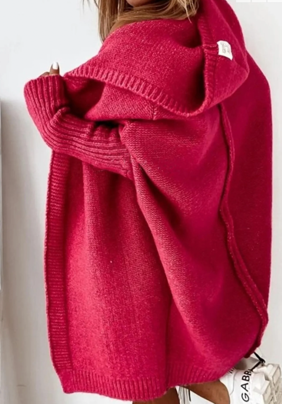 Sophie – Lange Stijlvolle Gebreide Jas met Capuchon voor de Herfst | Comfortabel en Warm