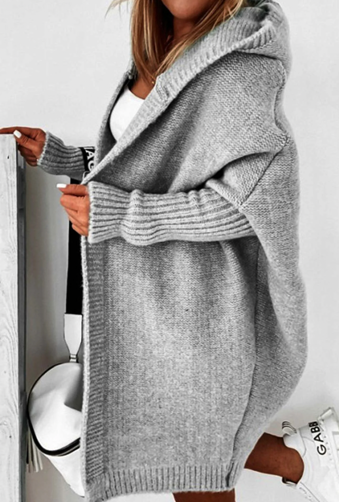 Sophie – Lange Stijlvolle Gebreide Jas met Capuchon voor de Herfst | Comfortabel en Warm