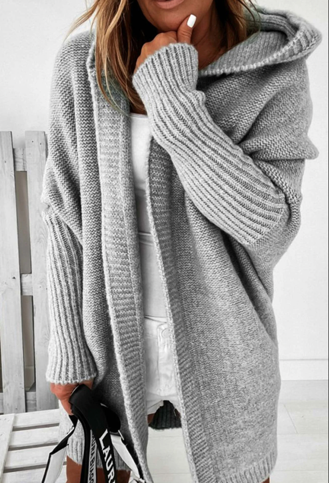 Sophie – Lange Stijlvolle Gebreide Jas met Capuchon voor de Herfst | Comfortabel en Warm