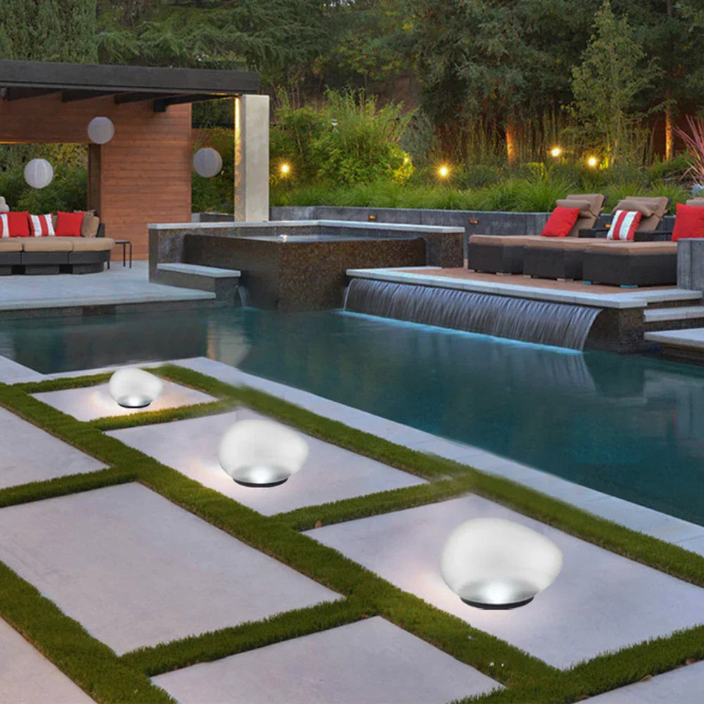 SunStone - Zonne-energie Kiezelsteenlamp