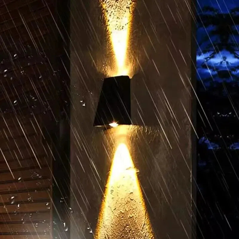 GateGlow - Solar Tuinheklamp voor Buitenverlichting