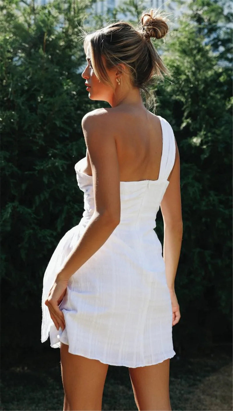 Witte Asymmetrische One-Shoulder Jurk | Moderne Elegantie voor Speciale Gelegenheden