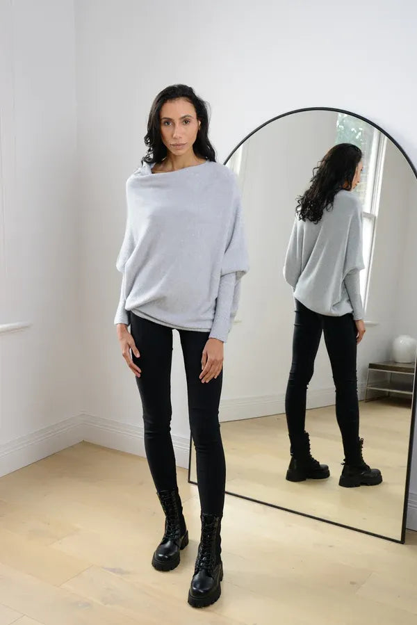 CloudDrape - Asymmetrische Dames Trui met Elegante Drapering