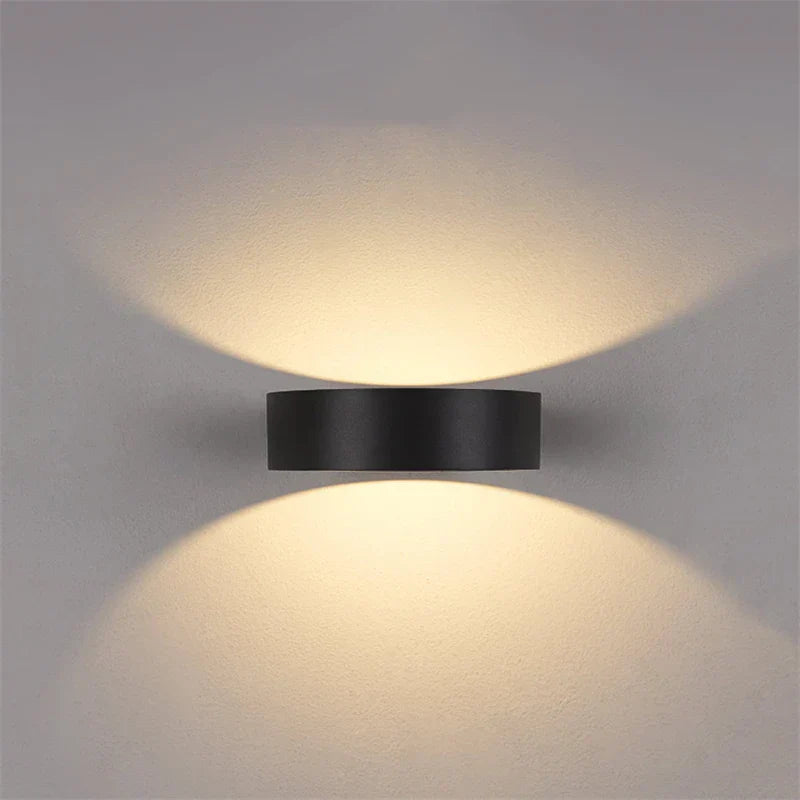 VersaBright - LED Buitenwandlamp voor Stijlvolle Verlichting