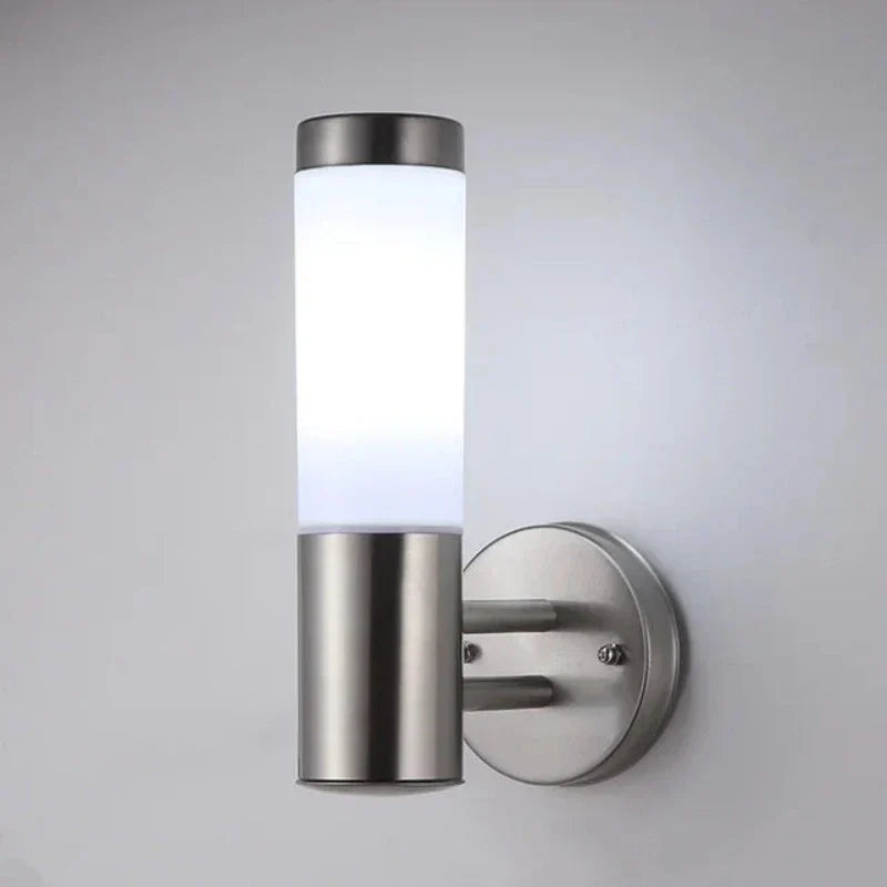 SteelBright - Moderne Roestvrijstalen Wandlamp voor Buiten