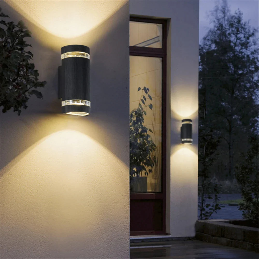 HydroBright - Waterdichte LED Buitenverlichting voor Efficiënte Verlichting