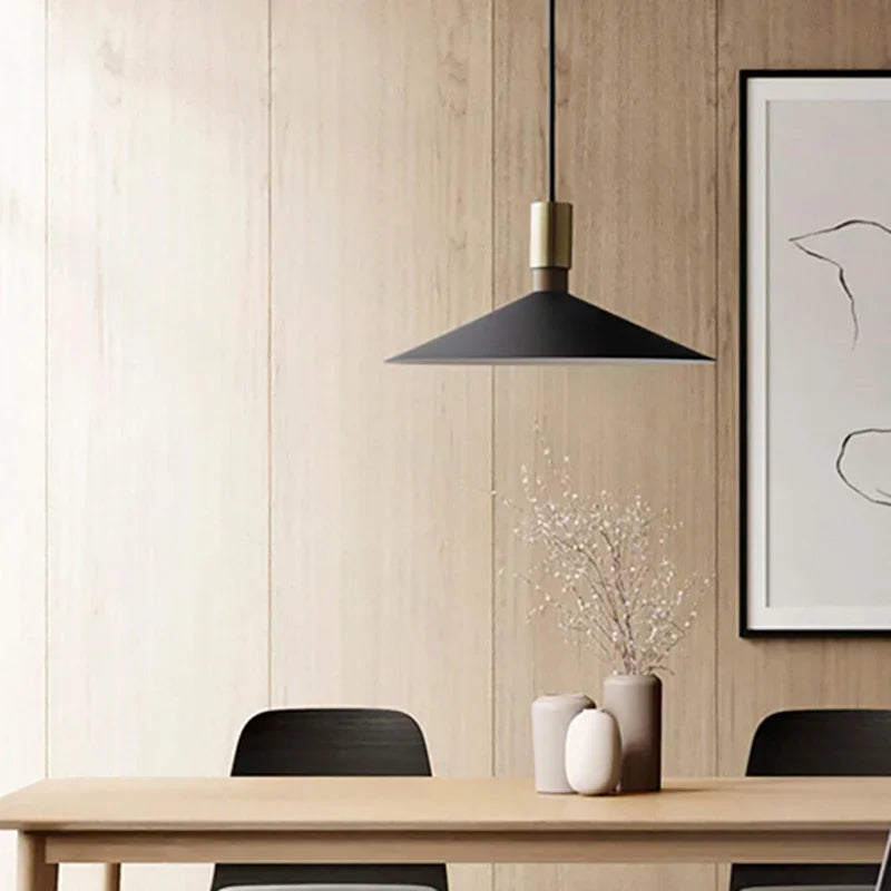 NordicGlow - Moderne Hanglamp met Luxe Glans voor Stijlvolle Verlichting
