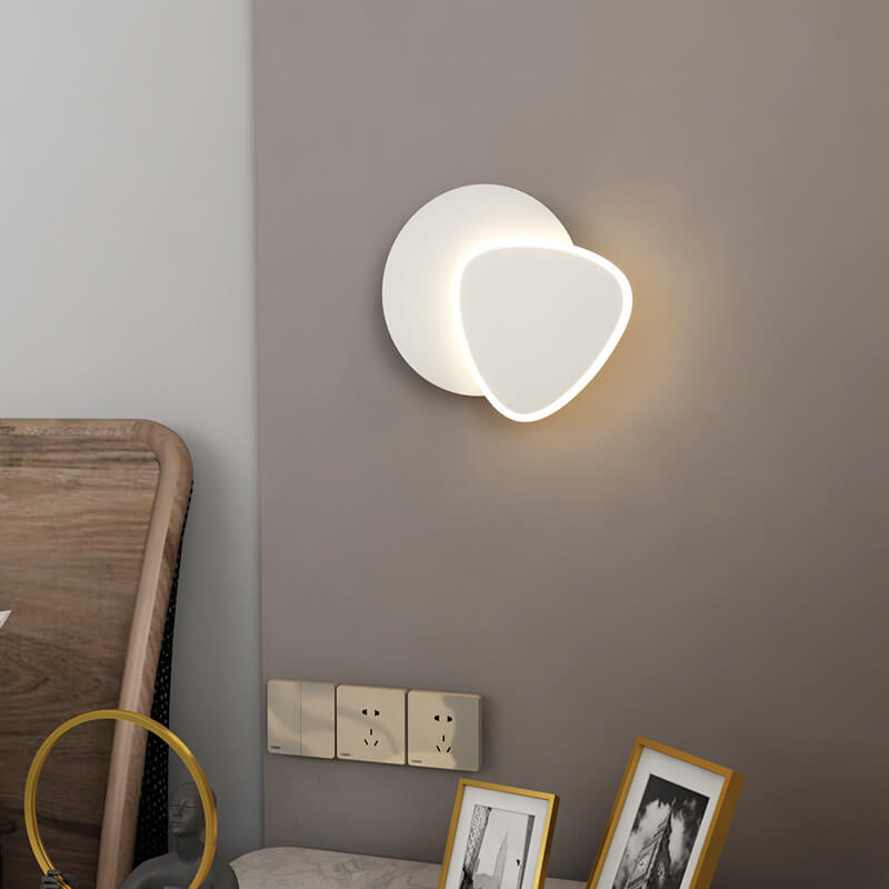 LuxaLight - Moderne LED-wandlamp met uniek armontwerp