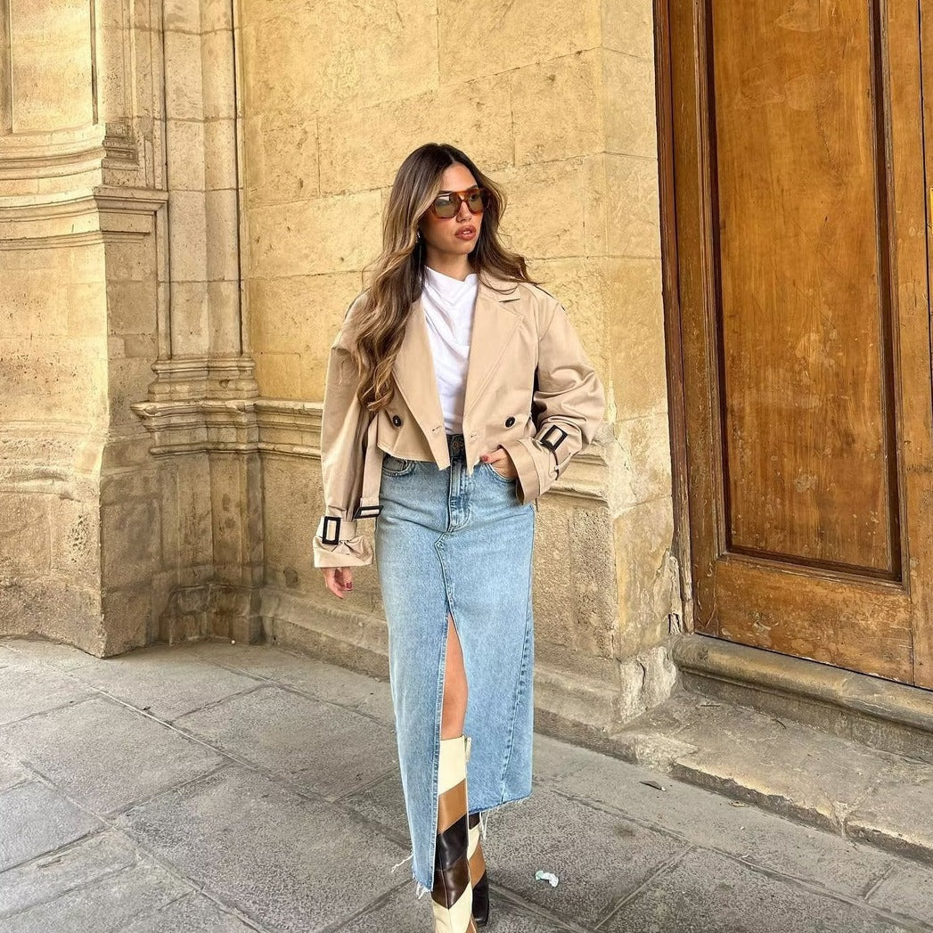 Gyra - Korte Trendy Trenchcoat Beige voor Dames