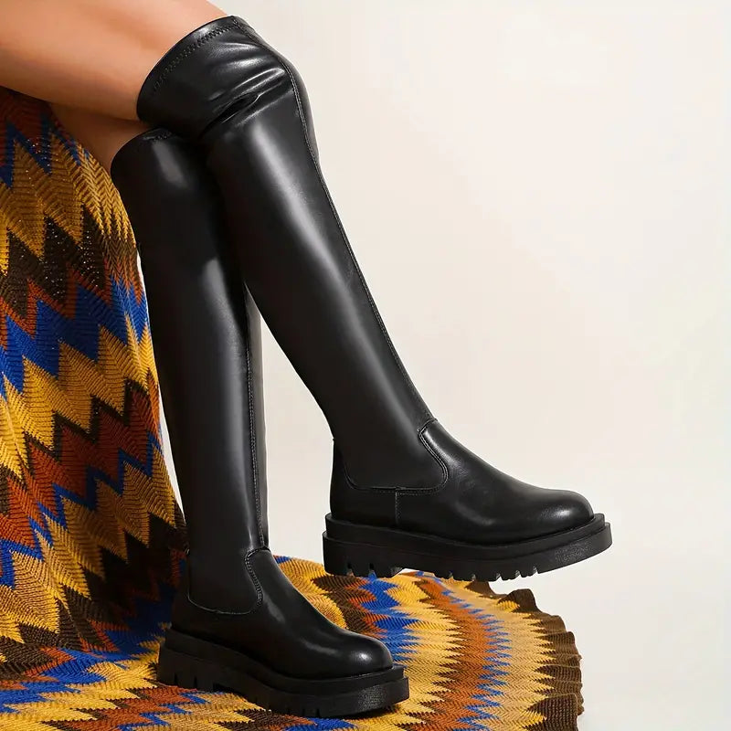 Livia - Dames Stijlvolle Plateau Stiefels | Comfortabele Enkellaarzen met Eenkleurig Design