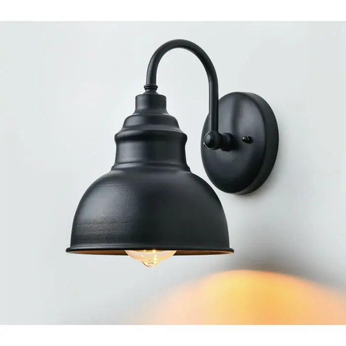 ClassicGlow - Stijlvolle Buitenwandlamp voor Elegante Verlichting