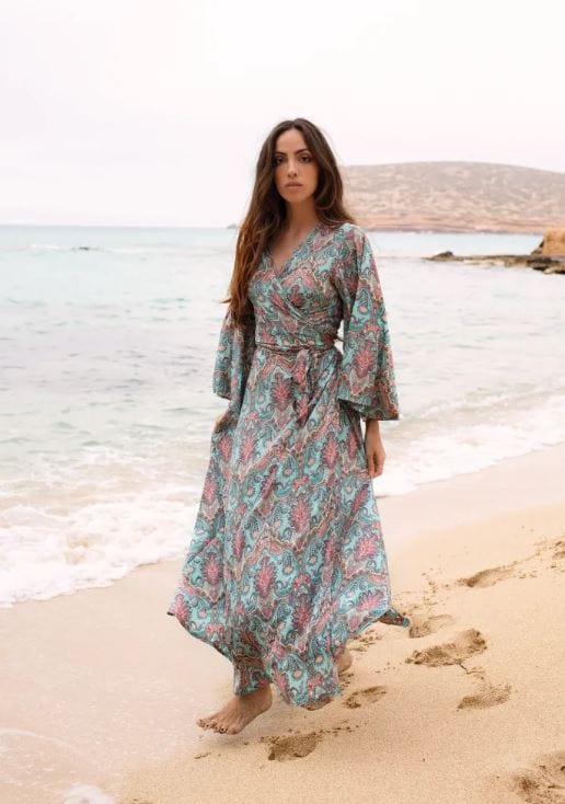 Blauwe Wikkeljurk in Stijl | Elegante Wikkeljurk voor Een Tijdloze Look