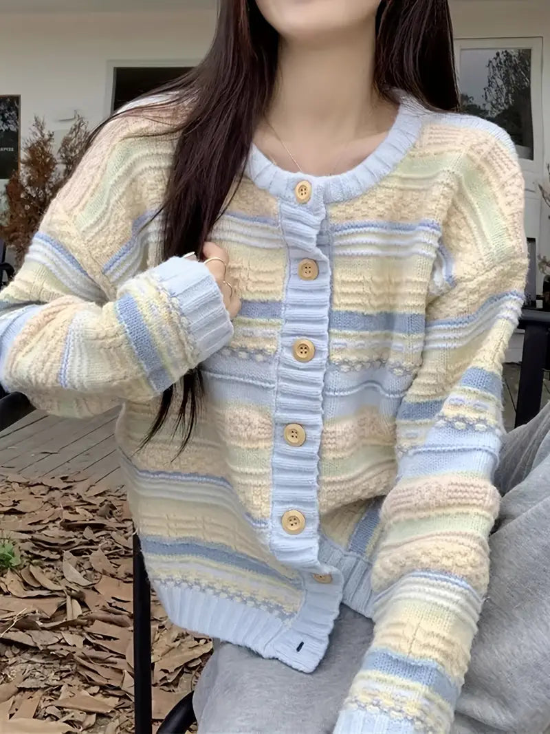 Ingrida - Gestreepte Gebreide Cardigan met Knopsluiting voor Dames - Stijlvolle en Comfortabele Vest
