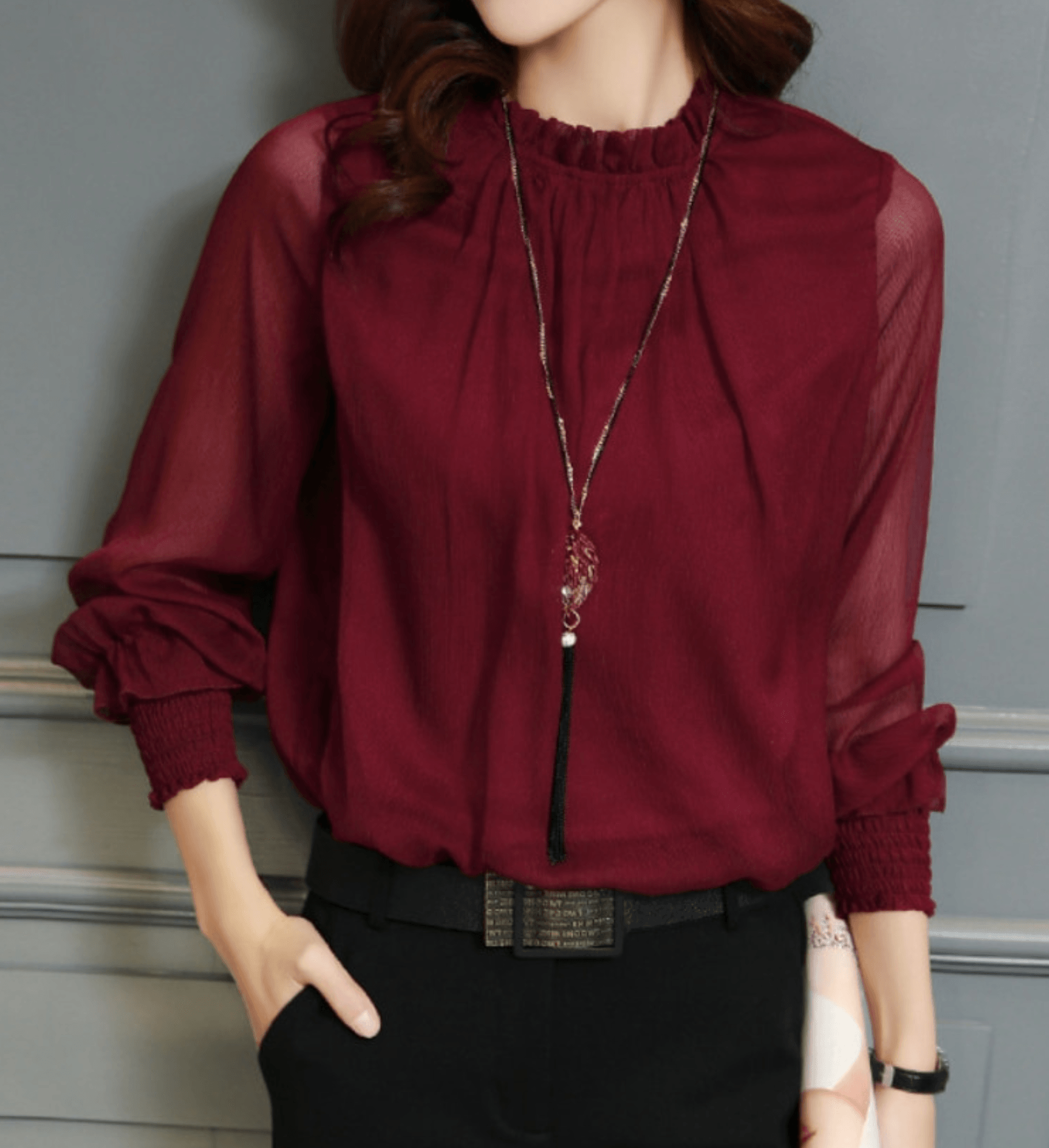 Eline - Elegante Dames Blouse met Netstof en Halsuitsnijding - Stijlvol en Verfijnd