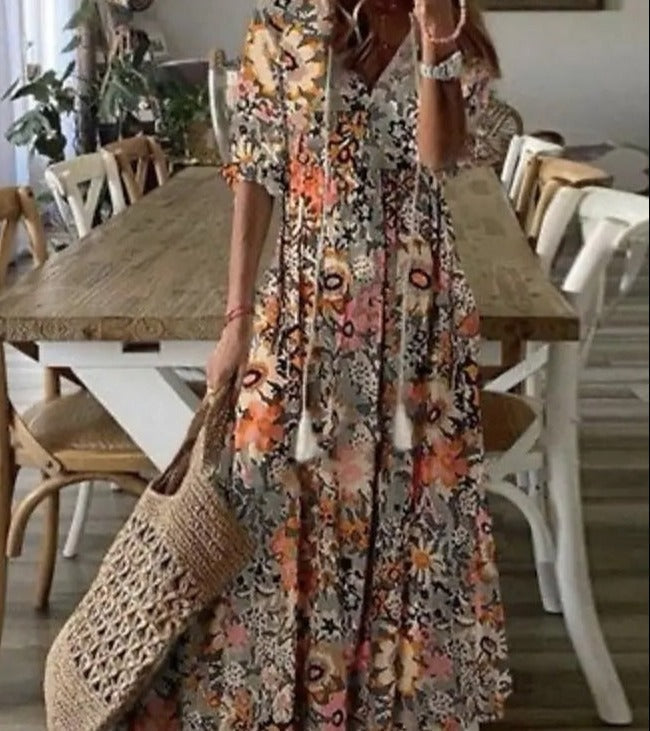 Livia Maxi Jurk | Elegante Maxi Jurk met Halve Mouwen en V-Hals met Bloemenprint