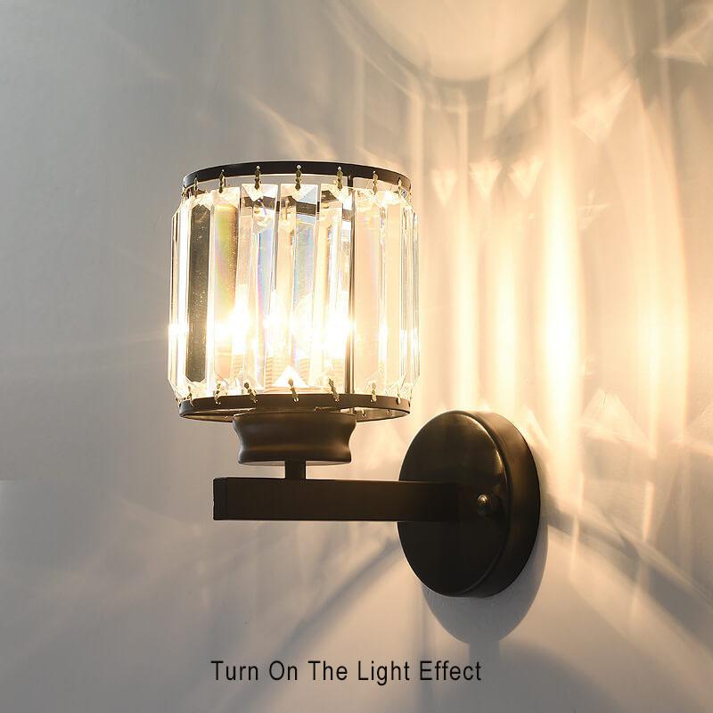CrystalGlow - Moderne kristallen wandlamp met één lichtpunt en stijlvolle arm
