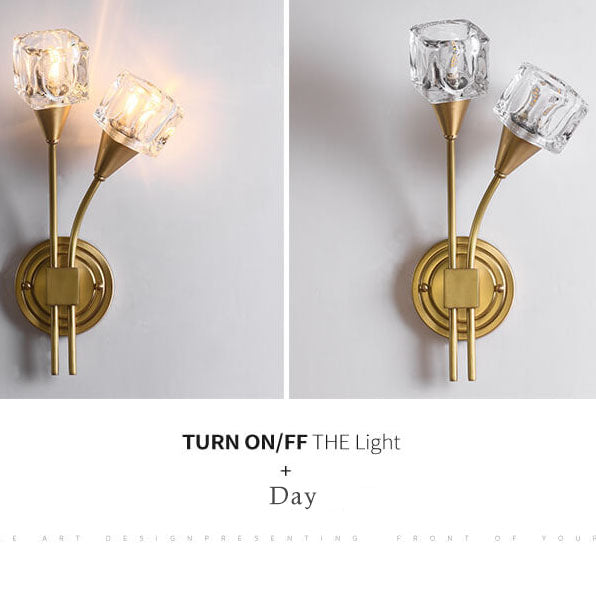 BlossomGlow - Bloemvormige wandlamp met twee lichtpunten