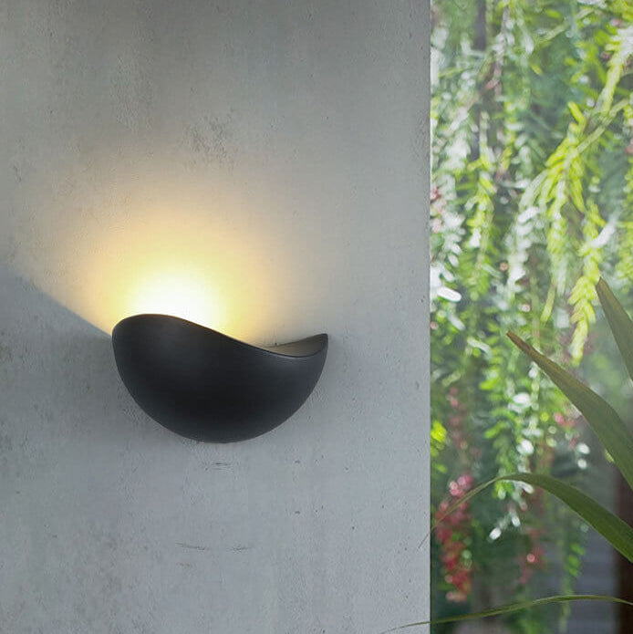 HaloLite - Minimalistische Halfronde Aluminium LED Wandlamp | Creatieve Verlichting