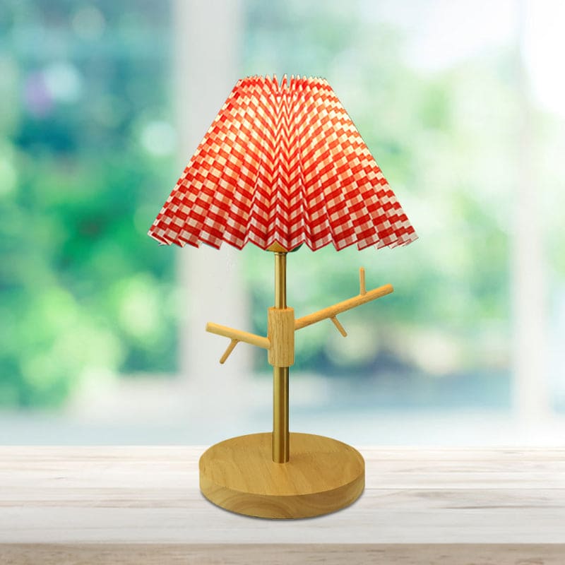 Nordic Vouw Nachtkastlamp met Ornamentenplank | Stijlvolle en Functionele Verlichting voor Slaapkamer