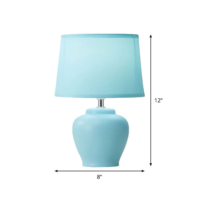 Nordic Tafellamp met Stoffen Kap en Keramische Vaasvoet | Stijlvolle Bedlamp voor Slaapkamer en Woonkamer