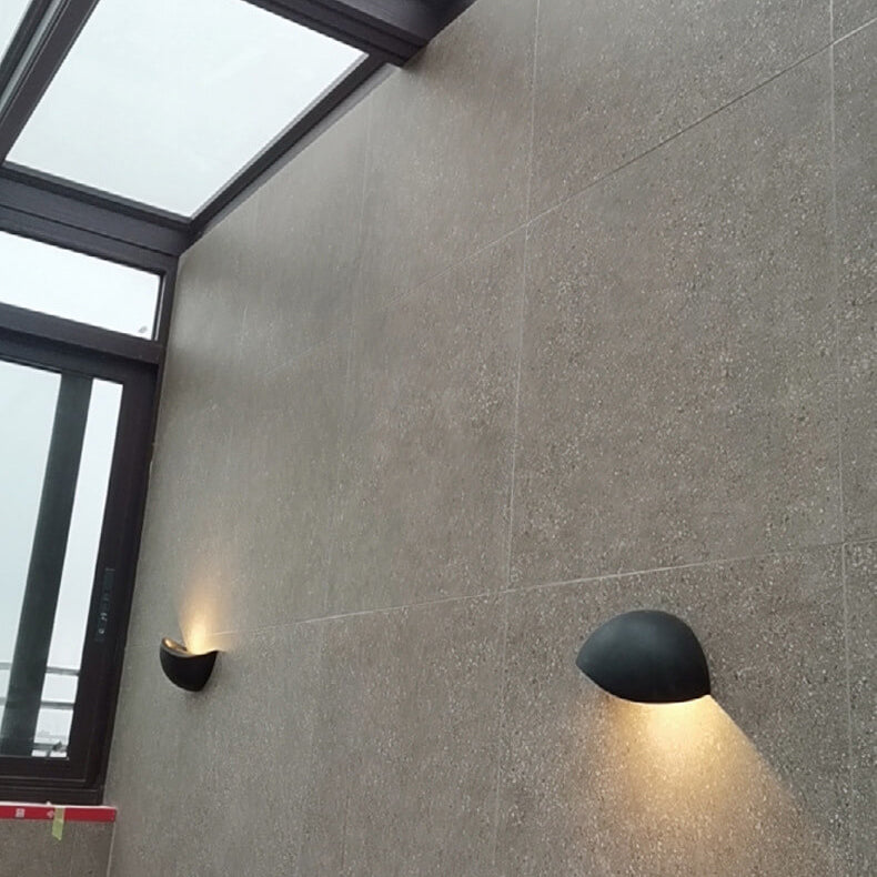 HaloLite - Minimalistische Halfronde Aluminium LED Wandlamp | Creatieve Verlichting