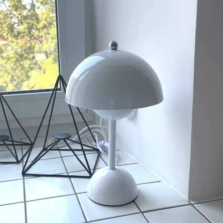 NordicLuxe - Moderne Scandinavische Tafellamp voor Stijlvolle Interieurs