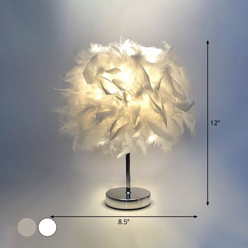 FeatherLux - Veren Bolvormige Tafellamp | Stijlvolle Verlichting voor Een Luxe Interieur