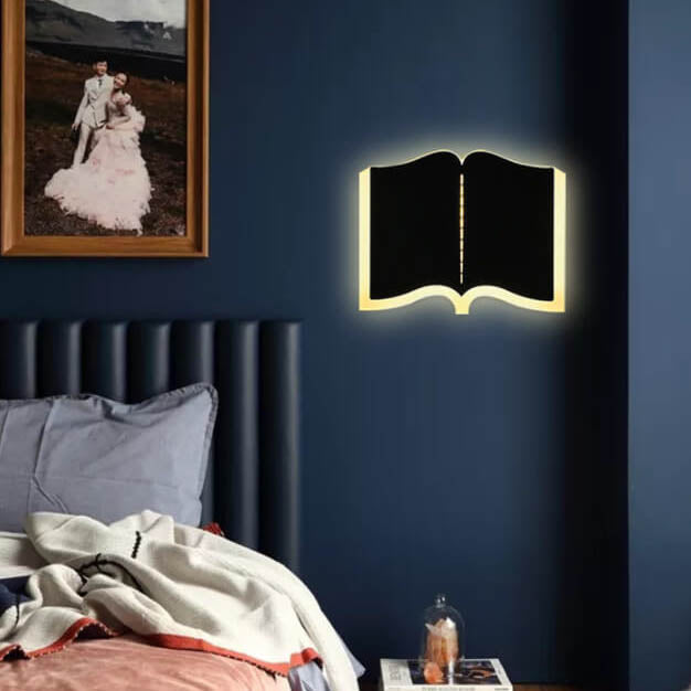 LumiBook - Boekvormige LED-wandlamp van ijzer | Moderne en functionele verlichting voor elk interieur