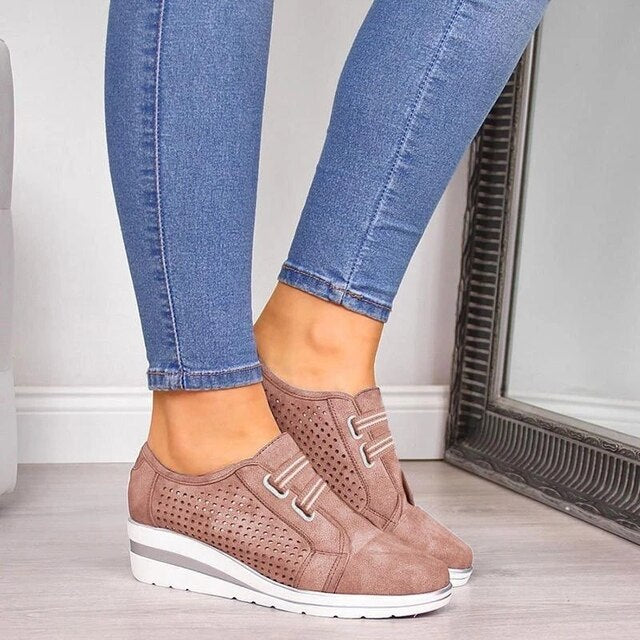 Larisse - Stijlvolle Sleehak Sneakers voor Dames - Trendy en Comfortabele Keilsneaker