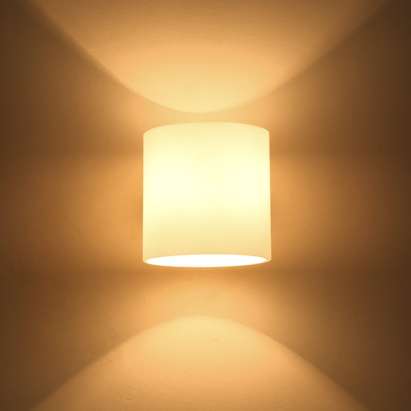 CylinGlow - Stijlvolle wandlamp met cilindervormig design en één lichtbron