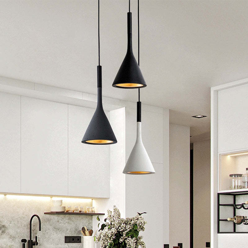TriLux Moderne Driehoek Hanglampen - Zwart, Wit en Geel Designlampen voor Woonkamer en Eettafel