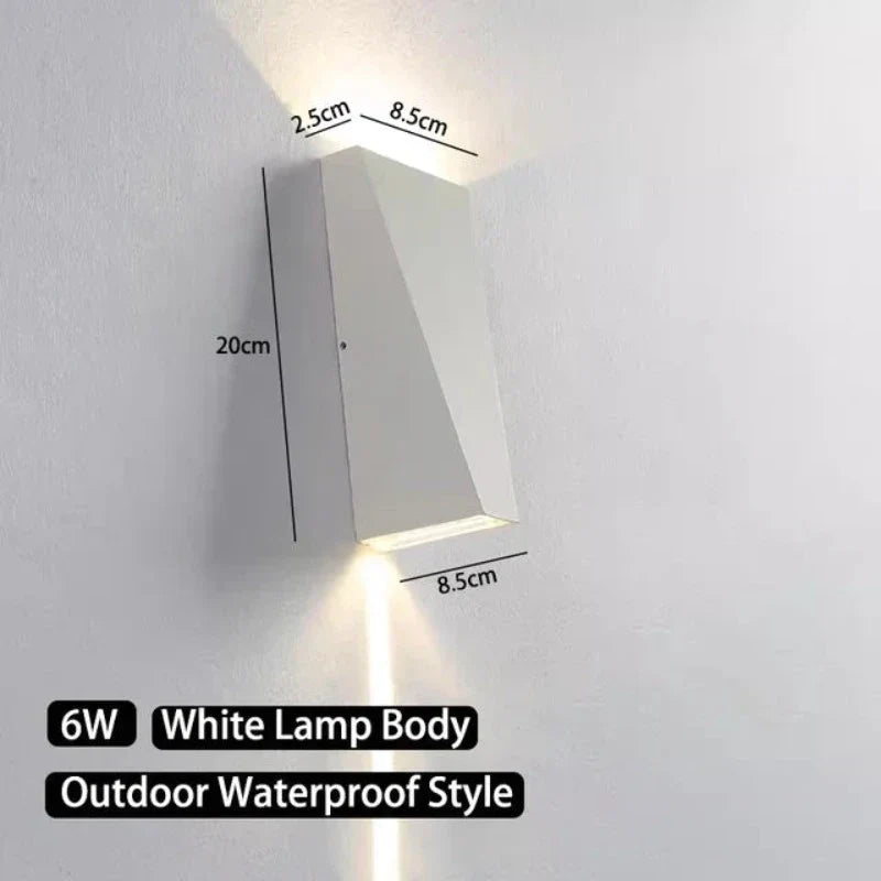 LumaWall - Moderne LED Buiten Wandverlichting voor Stijlvolle Buitenruimtes