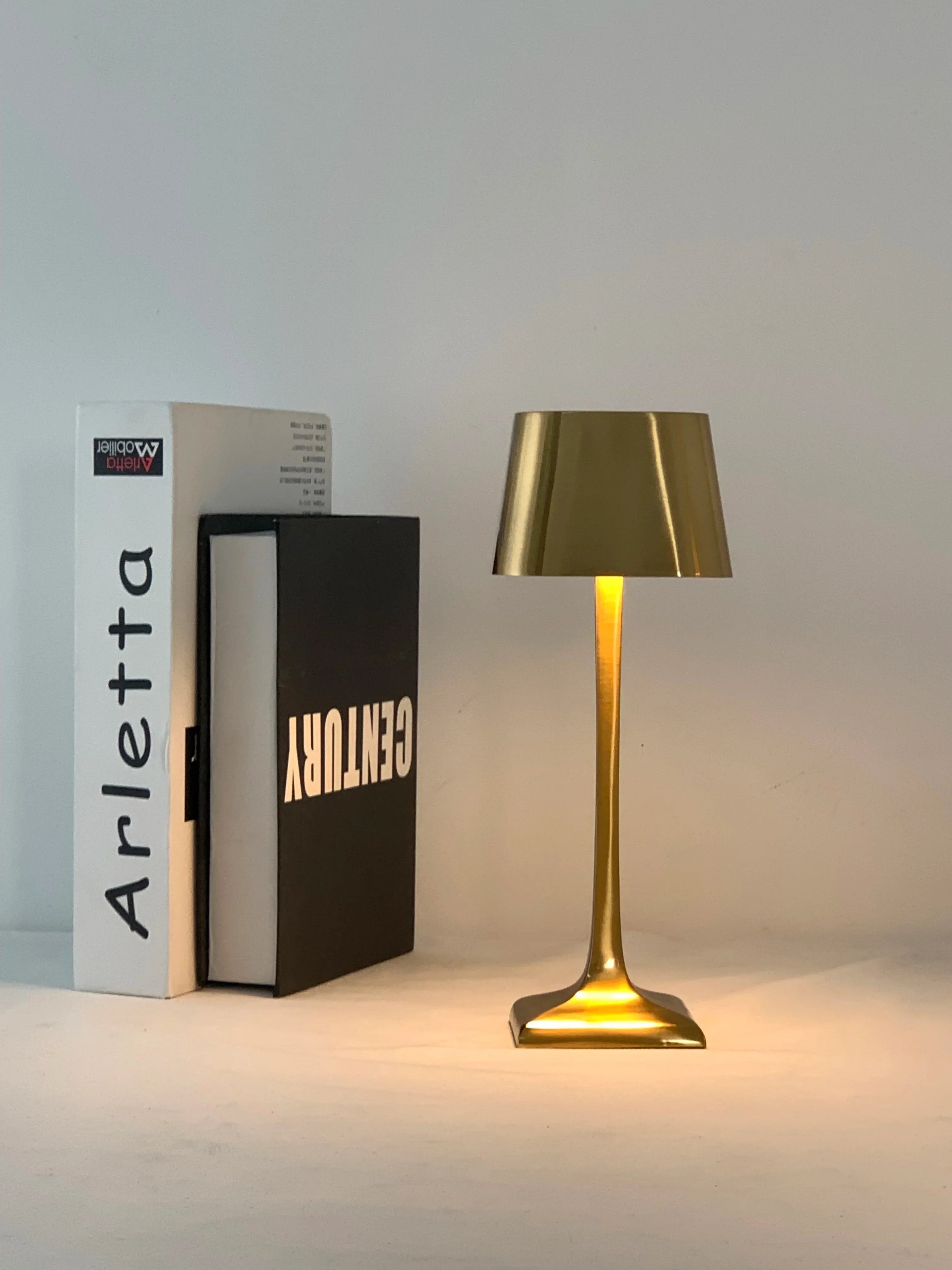 PowerLite - USB Oplaadbare Vierkante LED Tafellamp