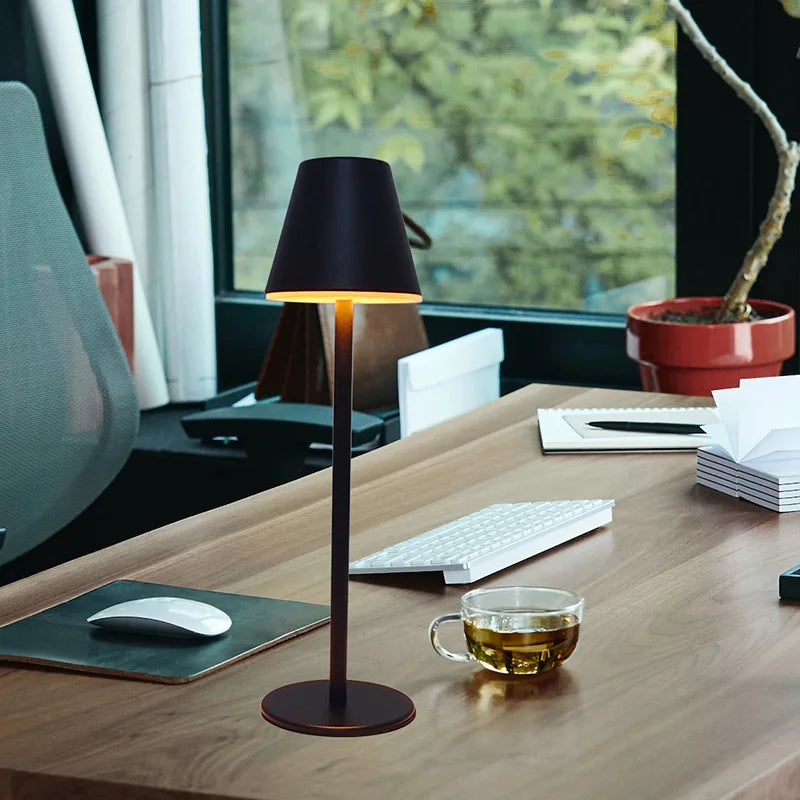EcoBright - Draagbare Oplaadbare LED Tafellamp | Energiezuinige Verlichting voor Elke Ruimte
