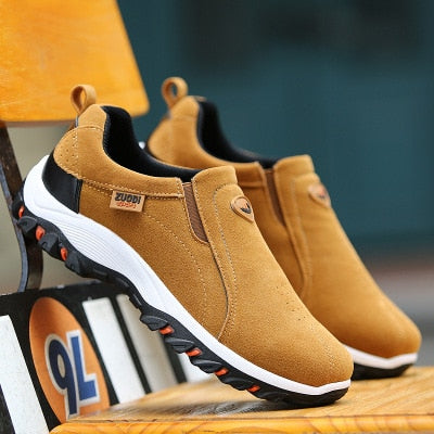 Stijlvolle Slip-On Sneakers voor Heren met Elastische Inzetstukken – Comfort en Gemak voor Dagelijks Gebruik